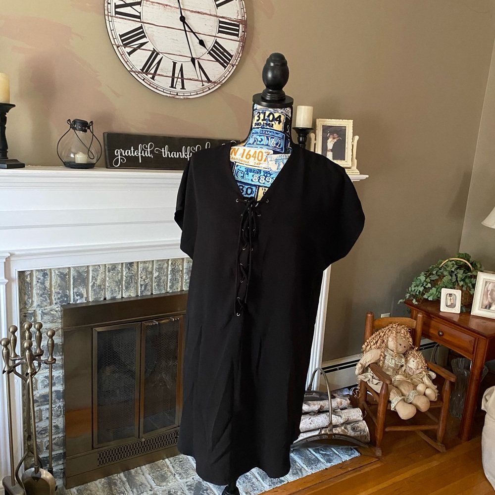Forever 21 Black Lace-Up Front Shift Dress / Coverup - S
